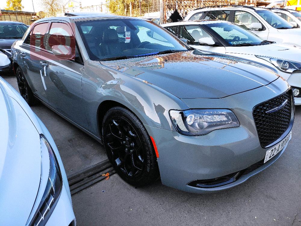Chrysler 300